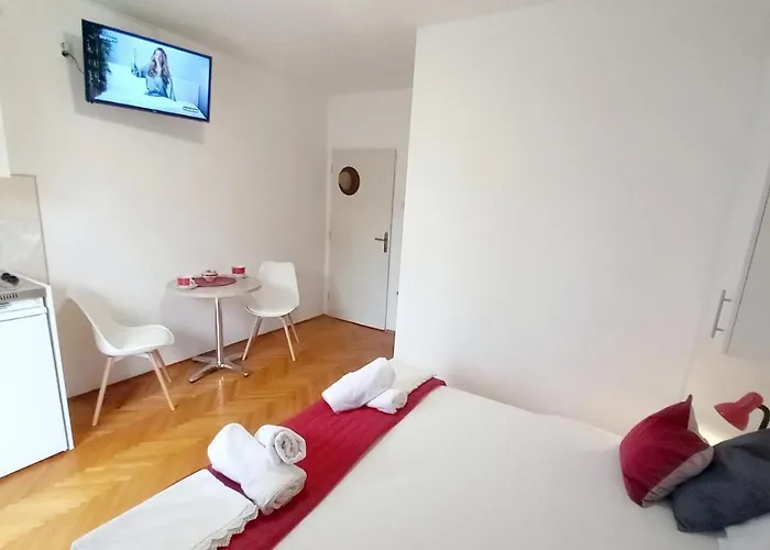 Гостевой дом Miranda Sea & Nature 3*